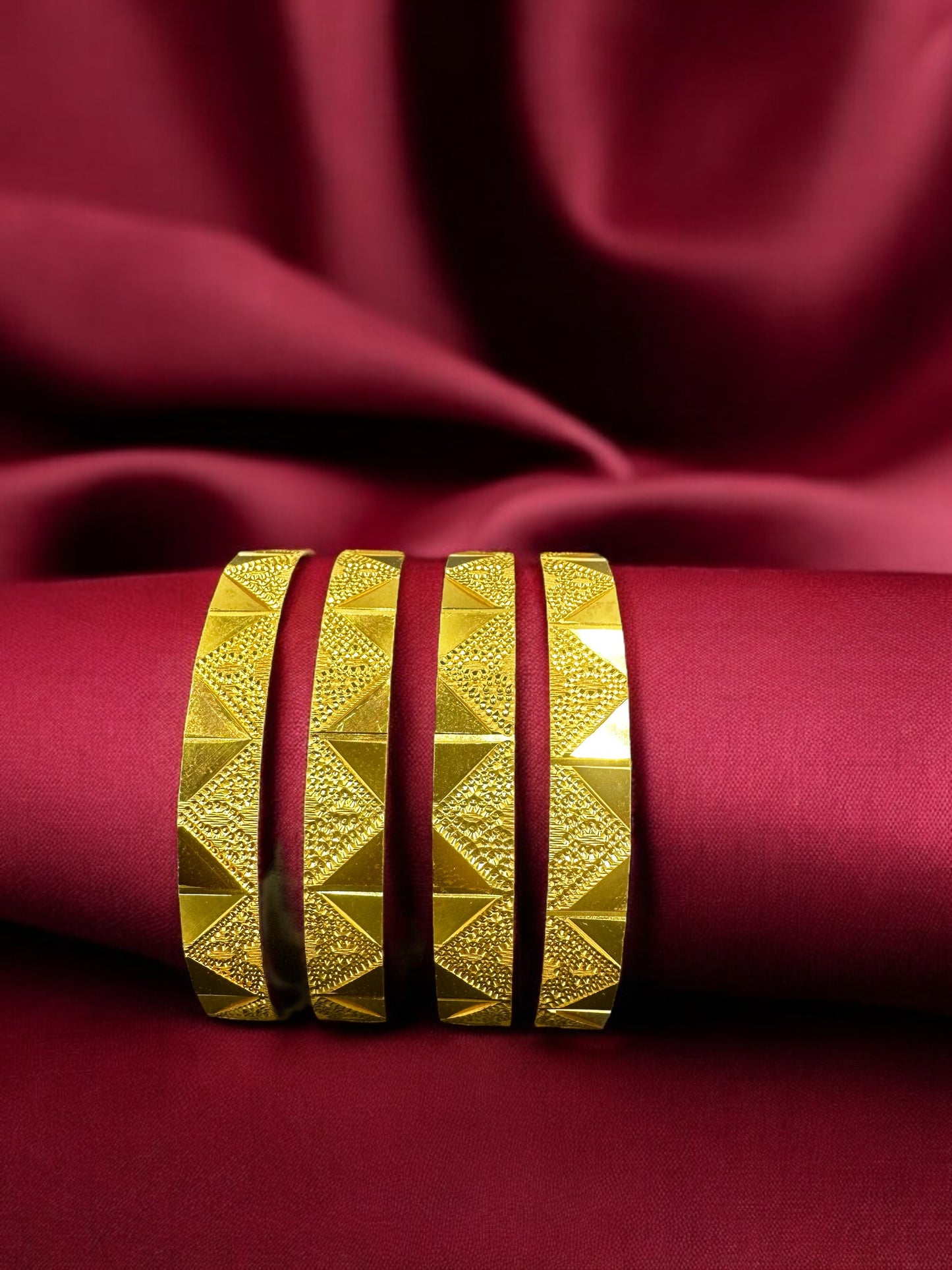 Bangle 01 - BNG 001